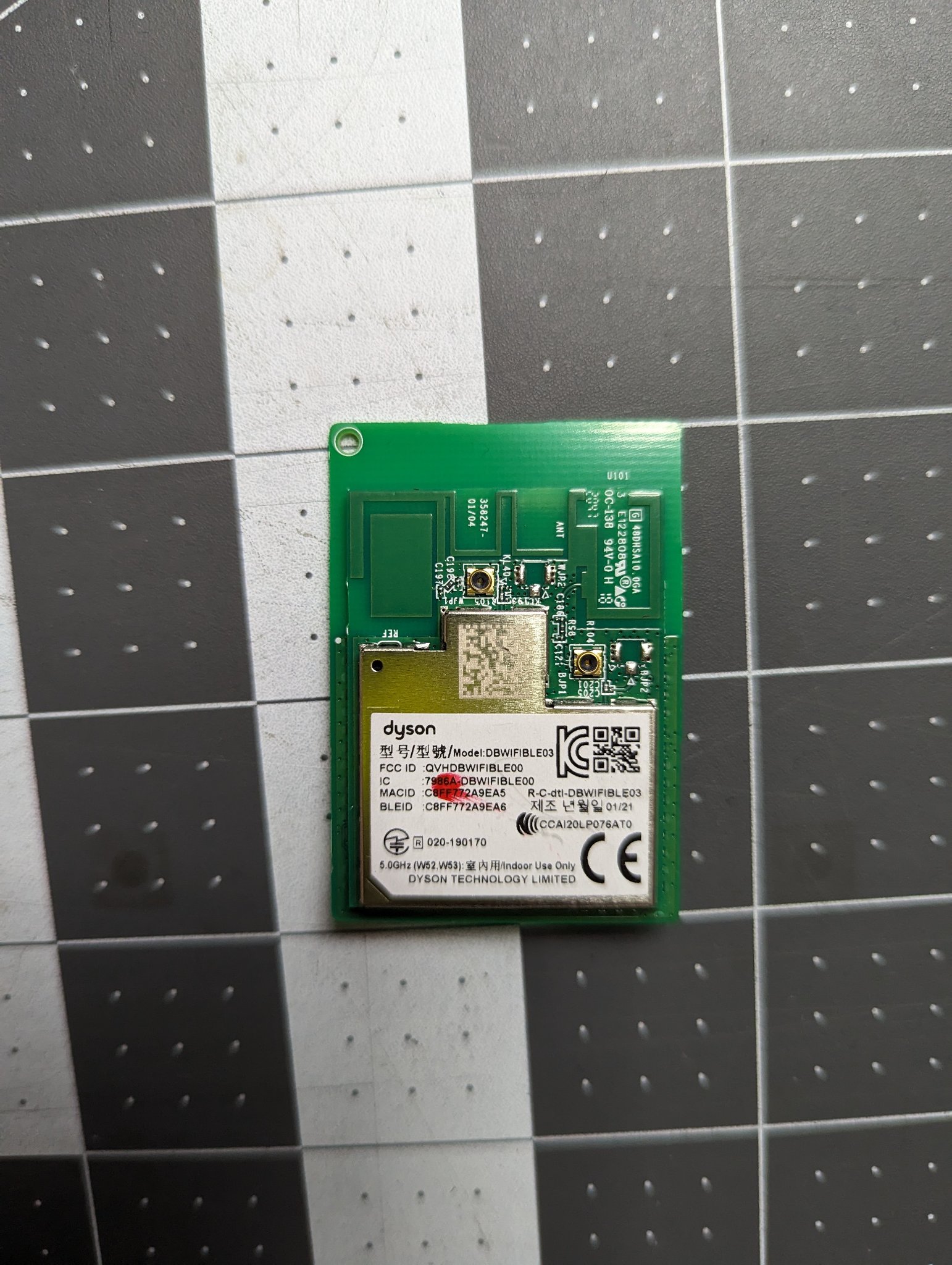 Close up of the wifi module 